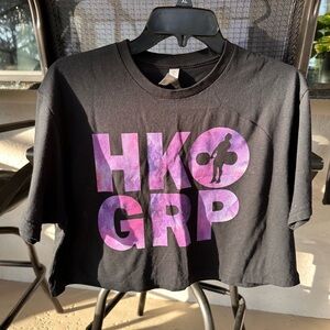 Hook grip cropped tee